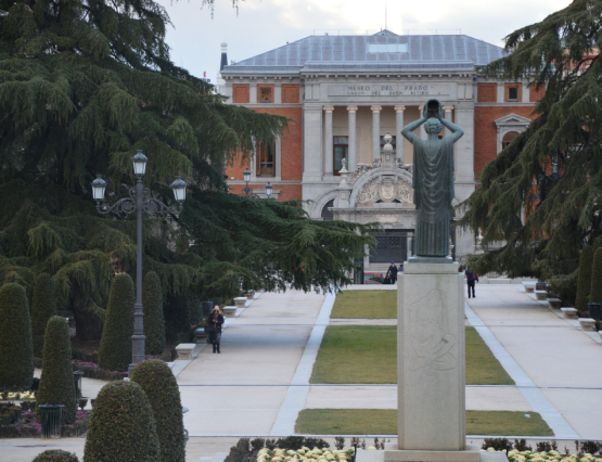 Monumento a Jacinto Benavente en el Retiro
