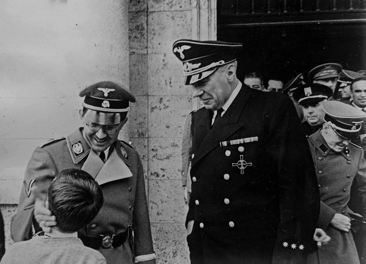 El embajador Von Stohrer con Himmler en su visita a España en 1940